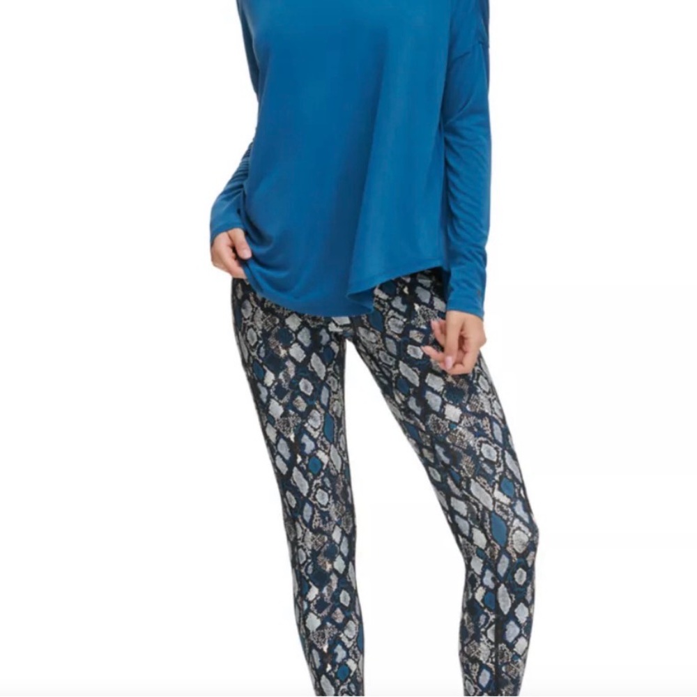DKNY Teal Long-Sleeve Relaxed Pullover Round Neckline Deep V Cutout in Back - Picture 5 of 17